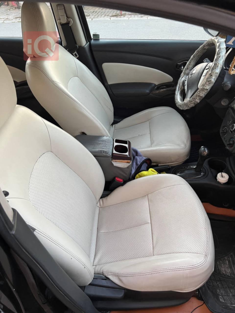 Nissan Versa